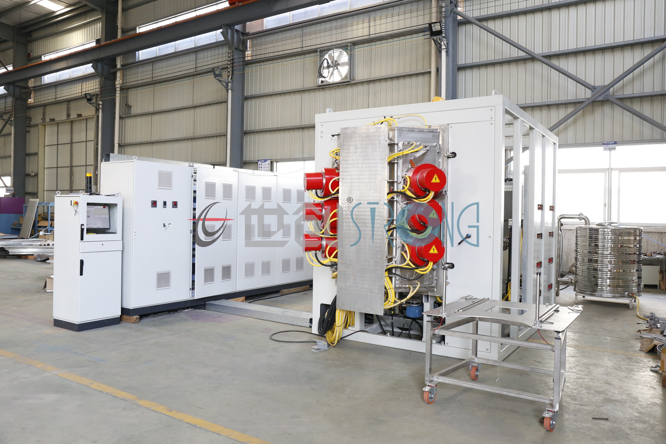 Application of STRONG vacuum coating machine (PVD furnace) in different industries