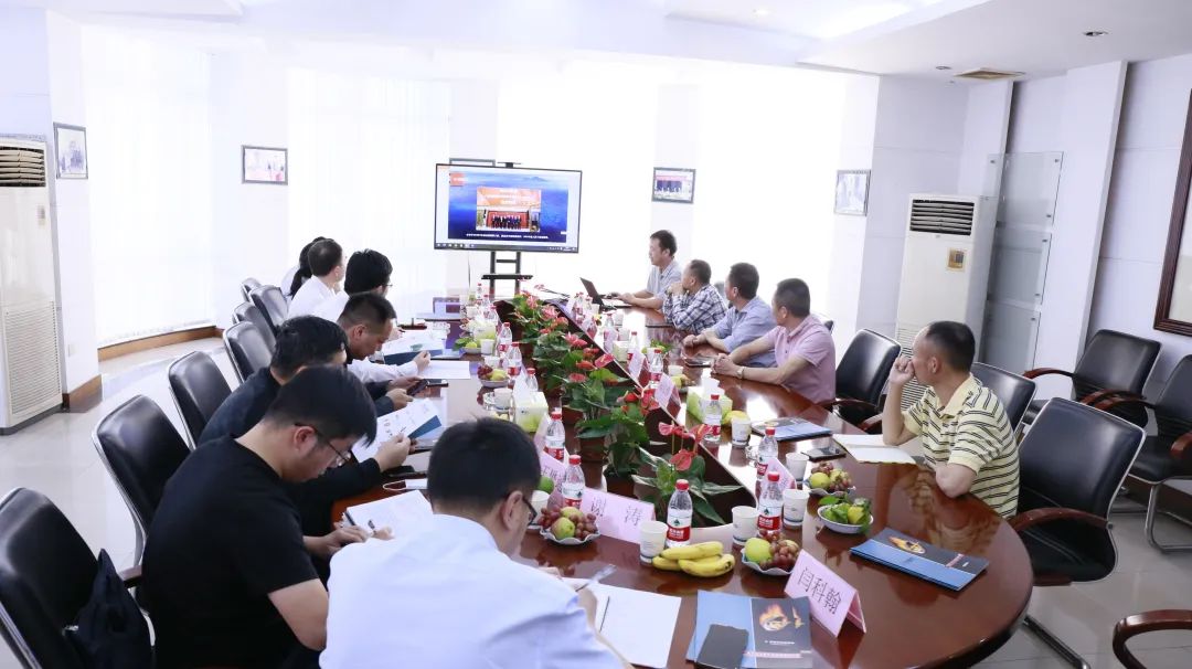 Hu Lan, Deputy District Head of Xindu District, Chengdu, visited STRONG TECHNOLOGY